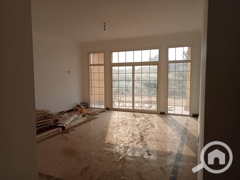 2 1f3db75a-3b2e-4e6c-a882-f96a1fdcc6c5. jpeg