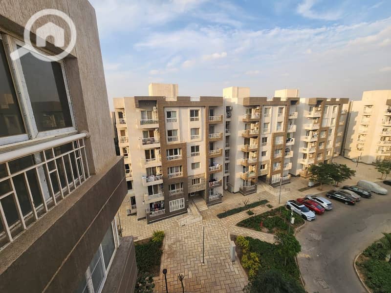 10 da22fcdd-d670-4726-84f4-ef70d219975d. jpg