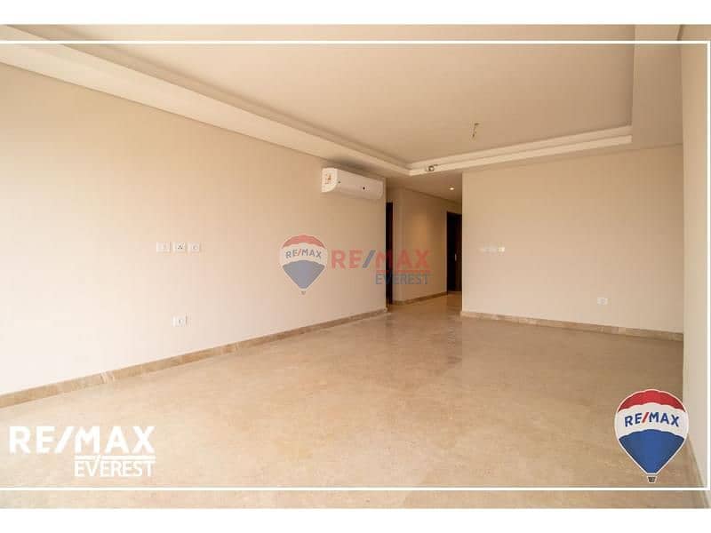 2 dc6de992-1448-48ff-915d-9410c2bb4014. jpg