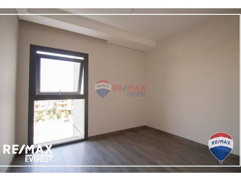 7 be7aeff4-631a-49d9-a971-ebfb540c67ac. jpg