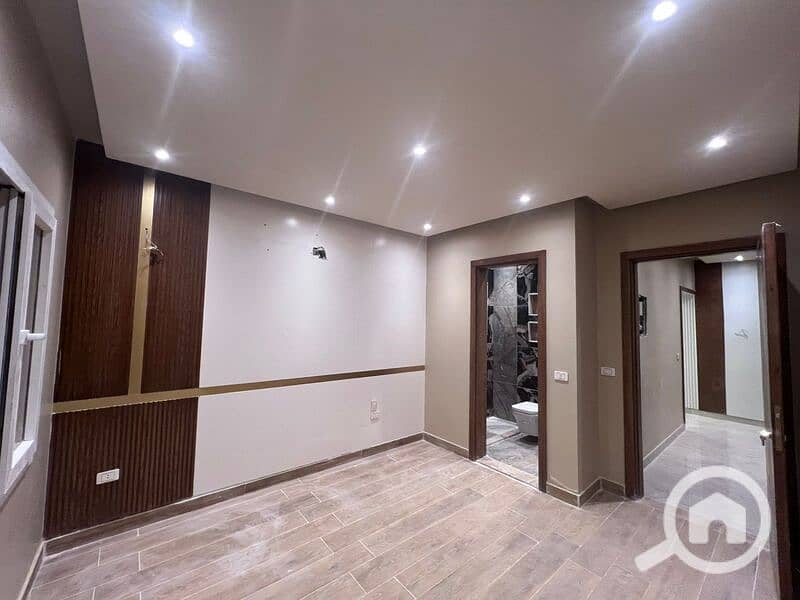 5 WhatsApp Image 2025-11-19 at 10.55. 07 AM (1). jpeg