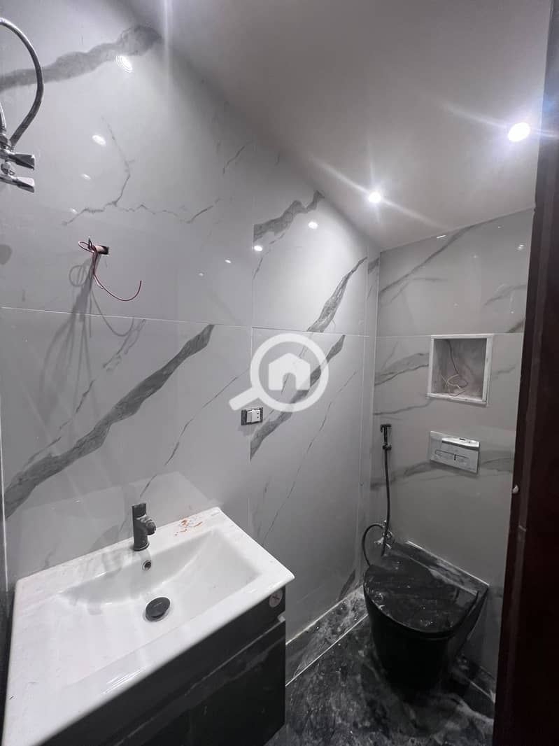 18 WhatsApp Image 2025-11-19 at 10.55. 12 AM (1). jpeg