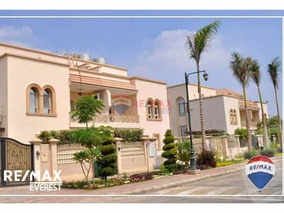 4 Bedroom Villa for Sale in Sheikh Zayed, Giza - a4f1da9d-3206-4c36-8936-6e21e7db969d. jpg 4 Bedroom Villa for Sale in Sheikh Zayed, Giza - a4f1da9d-3206-4c36-8936-6e21e7db969d. jpg