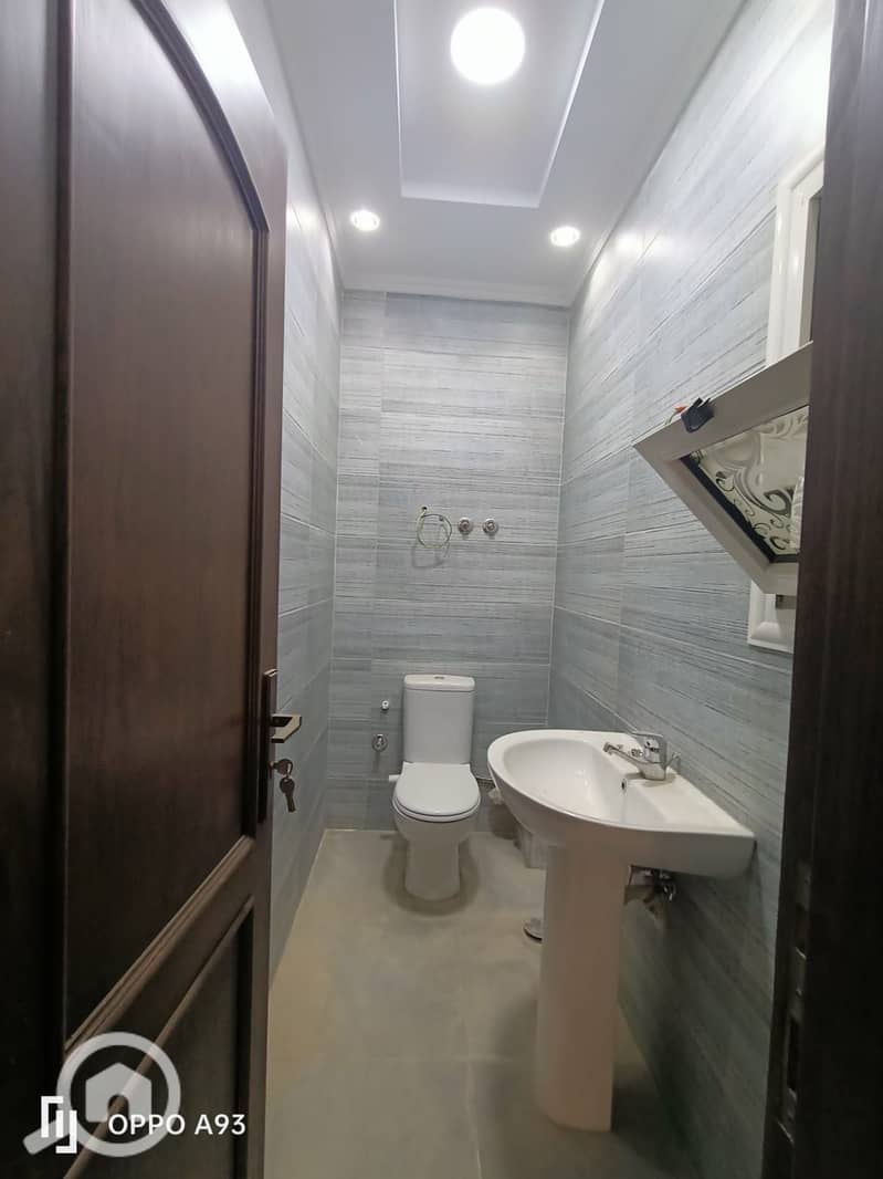 6 WhatsApp Image 2025-11-19 at 11.39. 49 AM (3). jpeg