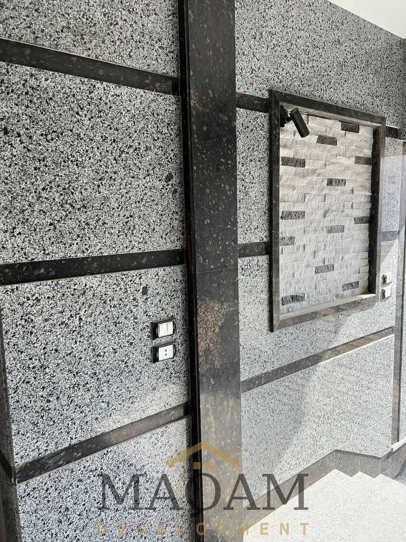 4 WhatsApp Image 2025-11-17 at 15.05. 31_e718b23c. jpg