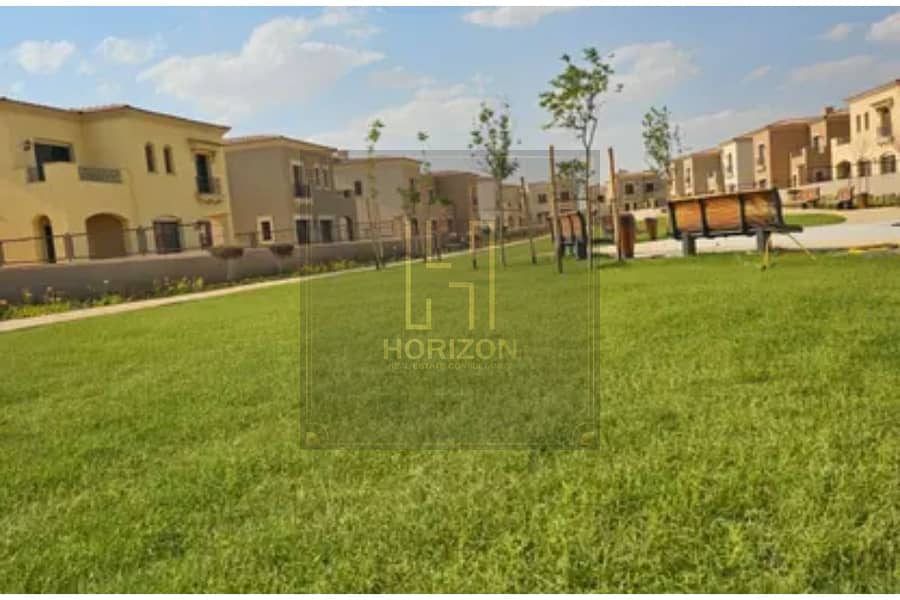 8 8234049-82bf7o. jpg