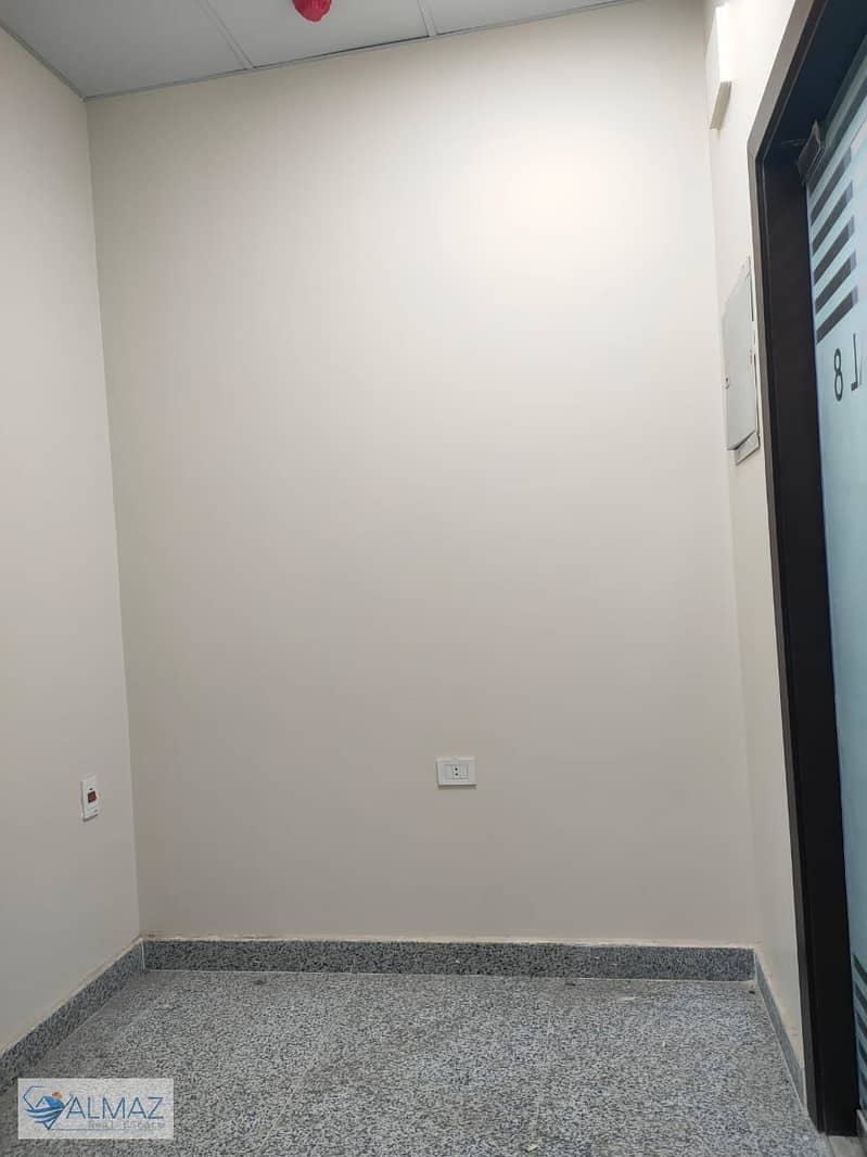 3 WhatsApp Image 2025-11-19 at 11.55. 10 AM. jpeg