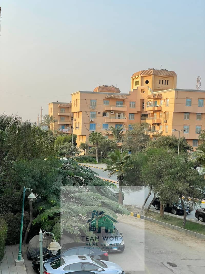 4 0a700d17-6790-40fe-9ace-a95946d0c497. jpg