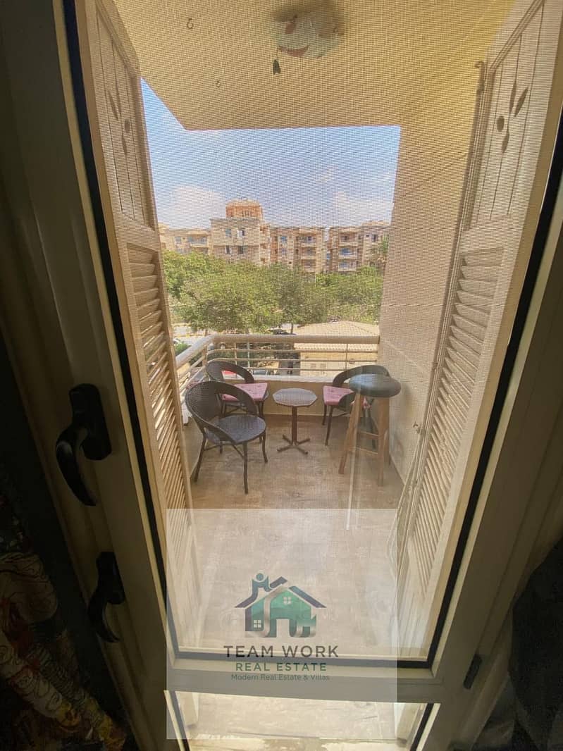 14 294c4290-e17e-43ab-aac2-db891b9e7fcf. jpg