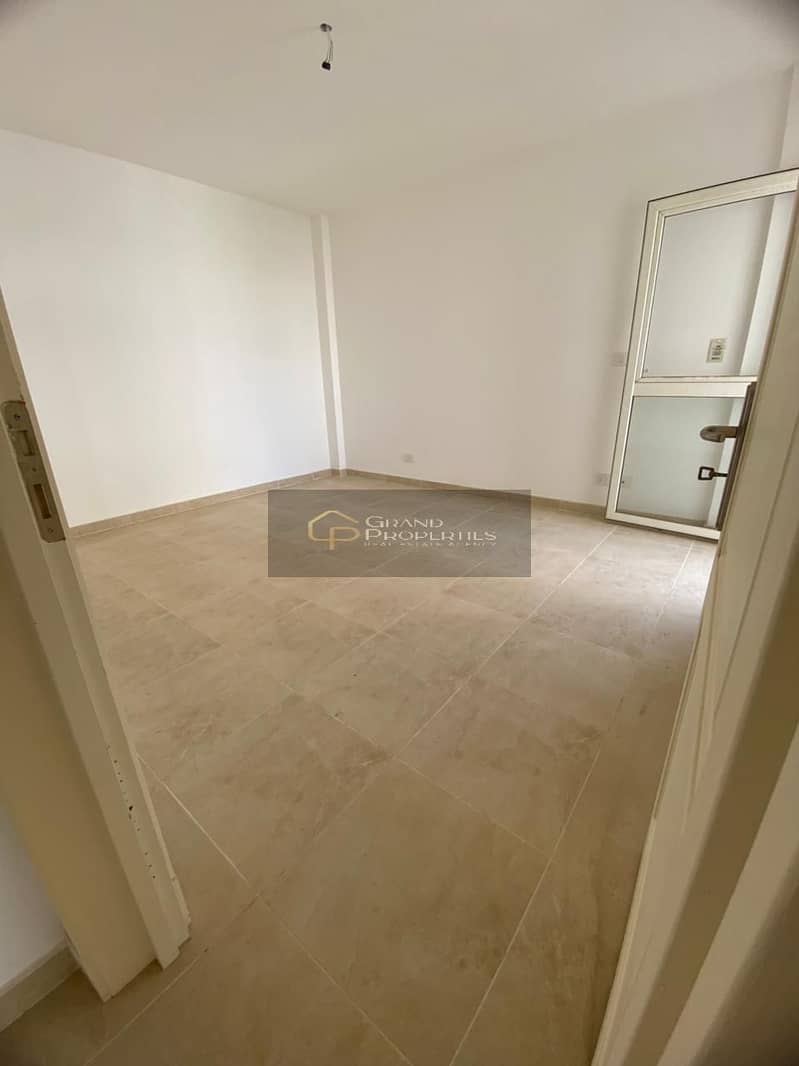 6 33d06c9e-b568-48ea-b3e2-c27642590c66. jpg