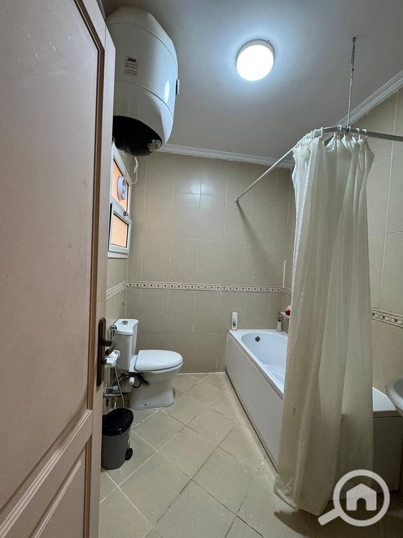 9 584156686_1555602418850401_266082242200683634_n. jpg