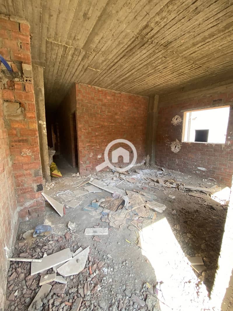 2 WhatsApp Image 2025-10-01 at 5.17. 10 PM (3). jpeg