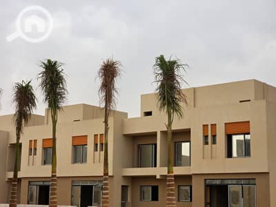 فیلا 4 غرف نوم للبيع في الشيخ زايد، الجيزة - IMG-20251119-WA0192. jpg فیلا 4 غرف نوم للبيع في الشيخ زايد، الجيزة - IMG-20251119-WA0192. jpg