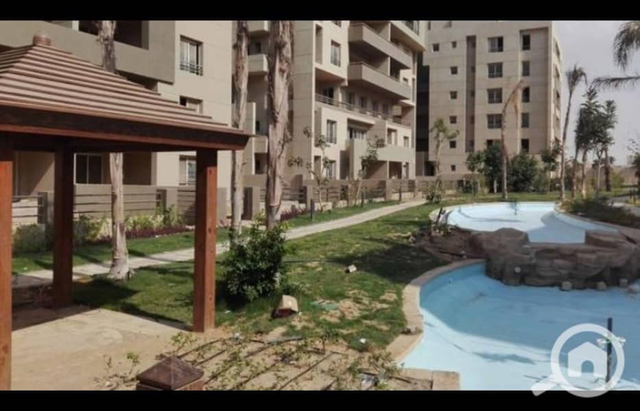 10 square-compound. jpg