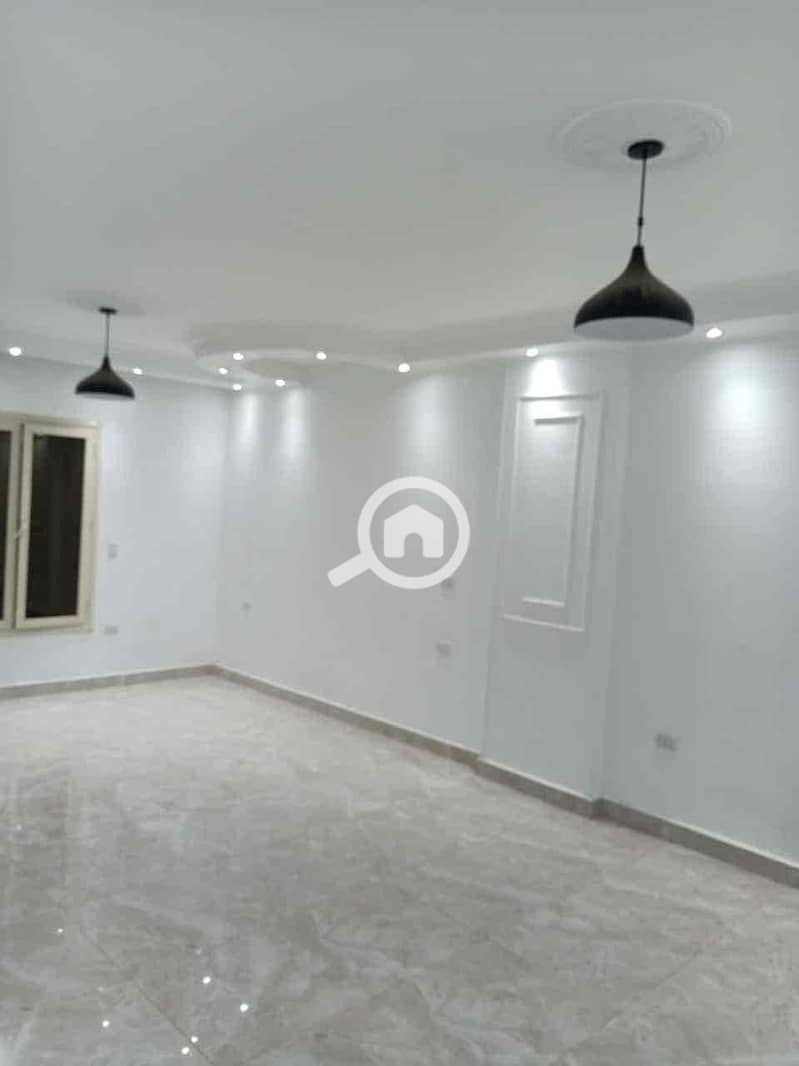 2 eaa3cebd-007b-4f81-8766-2f5ce68ce847. jpg