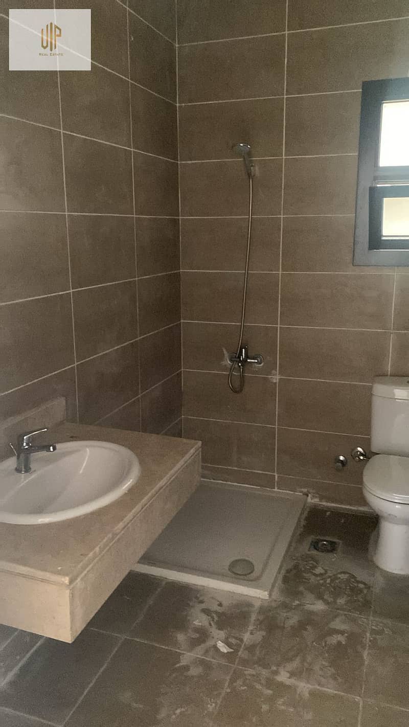 4 IMG-20251113-WA0261. jpg