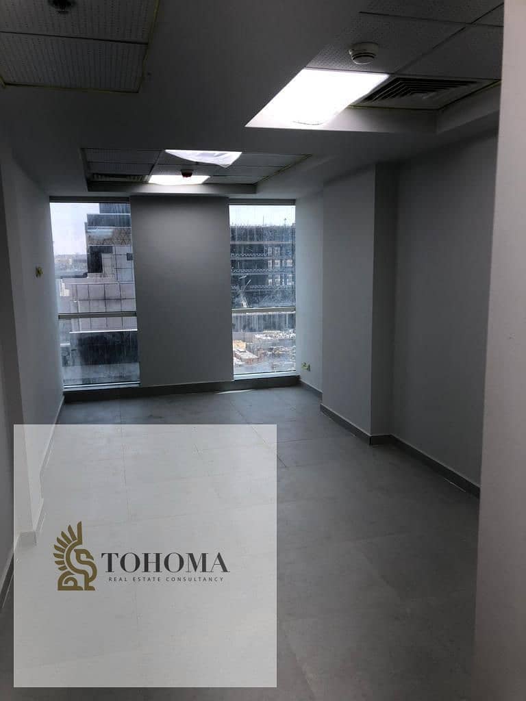 2 7273f68d-f1f3-4b60-bacd-f1dea6807056. jpg