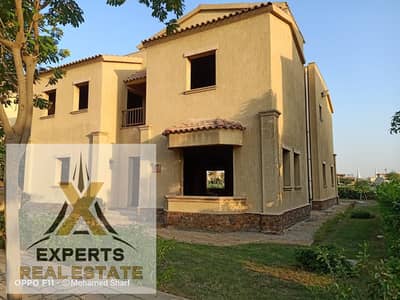 فیلا 6 غرف نوم للبيع في مدينتي، القاهرة - 39cfb44f-7c72-4257-9a95-ba72ce23c071 - Copy. jpg