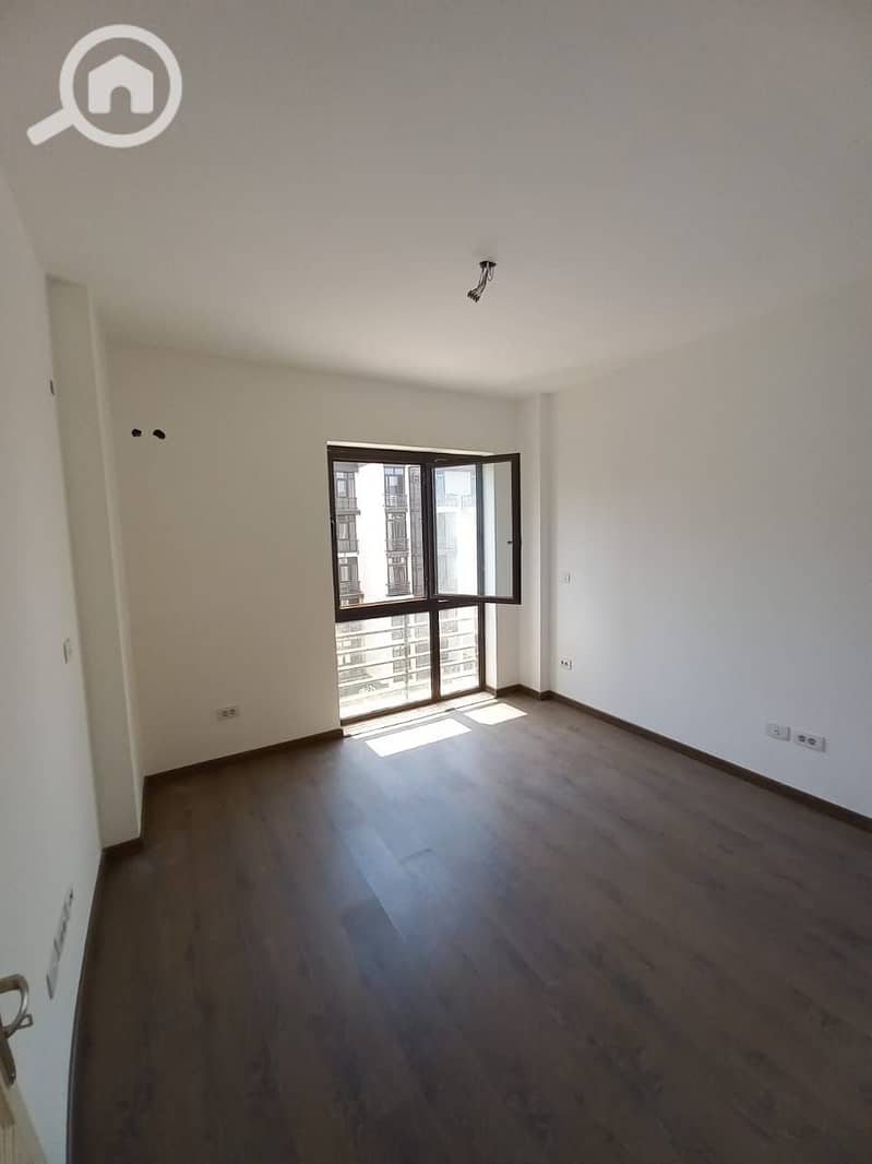 2 WhatsApp Image 2025-11-18 at 6.21. 59 PM. jpeg