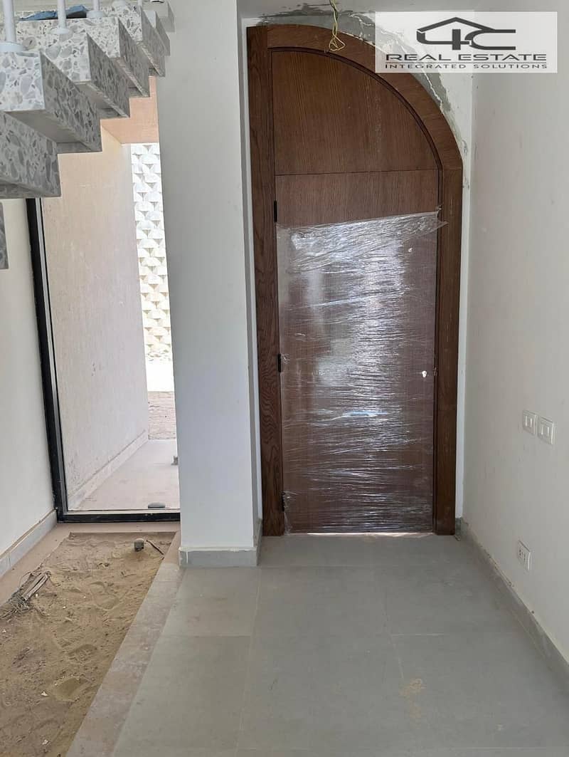 10 WhatsApp Image 2025-11-18 at 10.39. 24 PM (2). jpeg