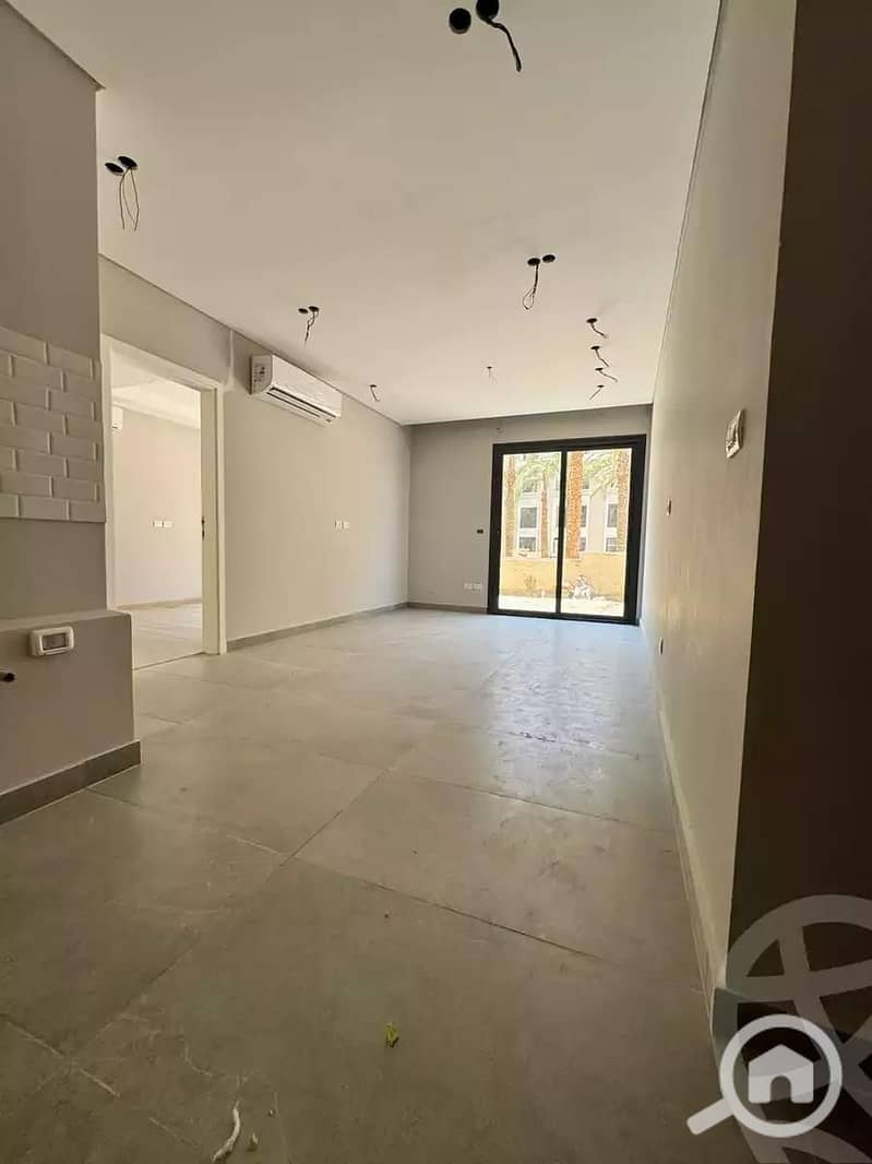 4 3238e7ee-6e20-4d68-a106-b5f14e13c583. jpg