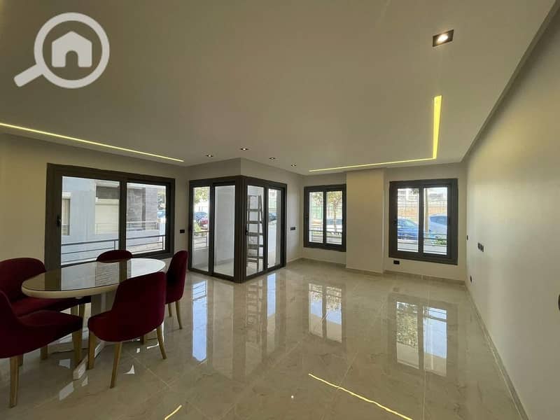 2 9e1ebb75-7251-4f2c-8de8-8908fa8c0cbd. jpg