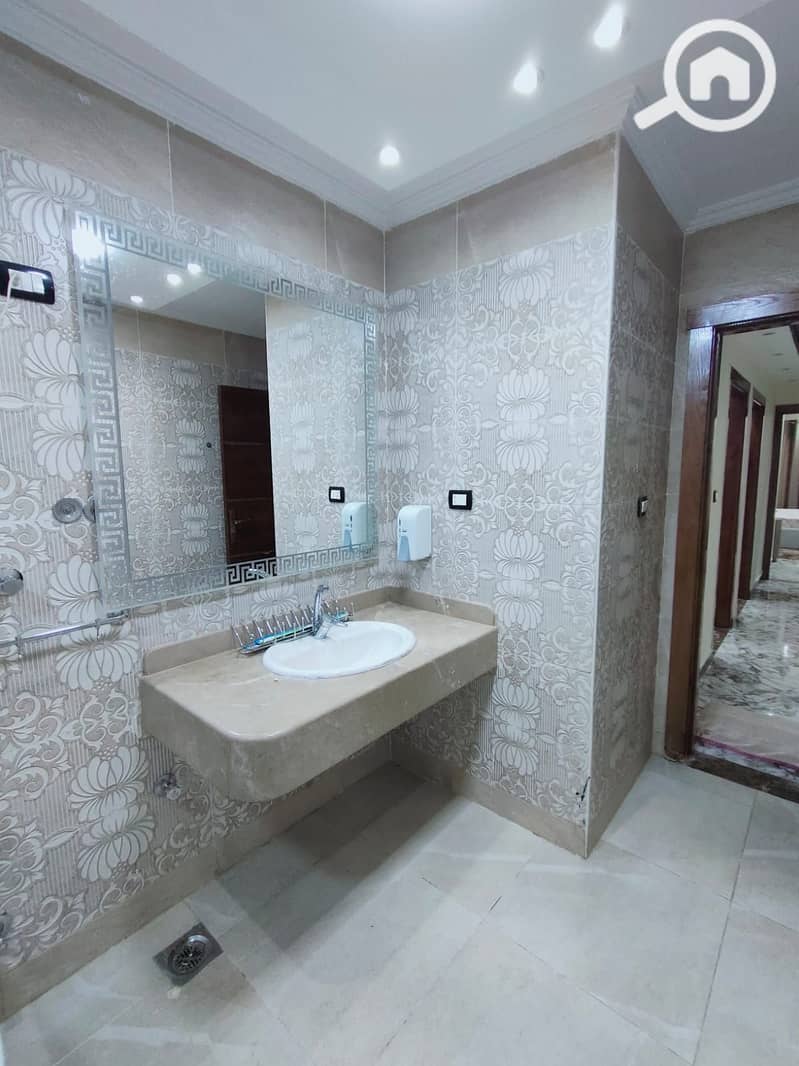 19 IMG-20251118-WA0255. jpg