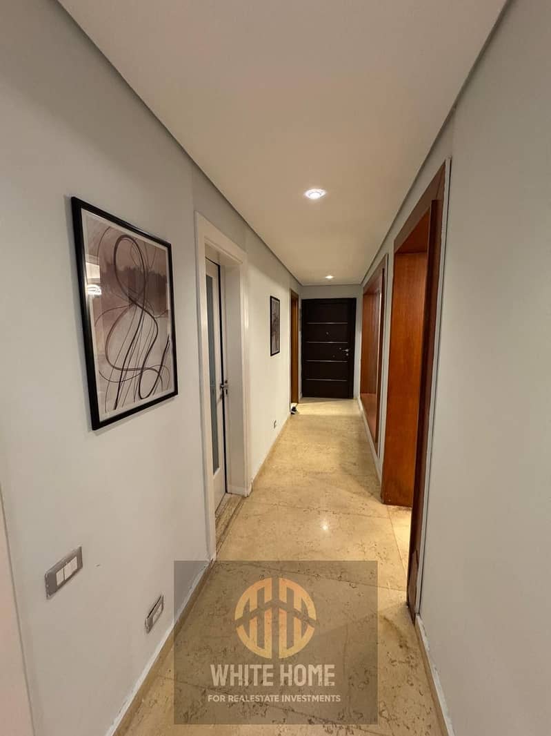 11 c3d88a46-e7e7-4b42-a7a2-0888793bba6b. jpeg