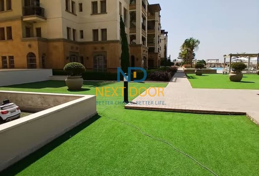 5 a6f0a480-d71d-421d-a835-547d3cb4c343. jpg