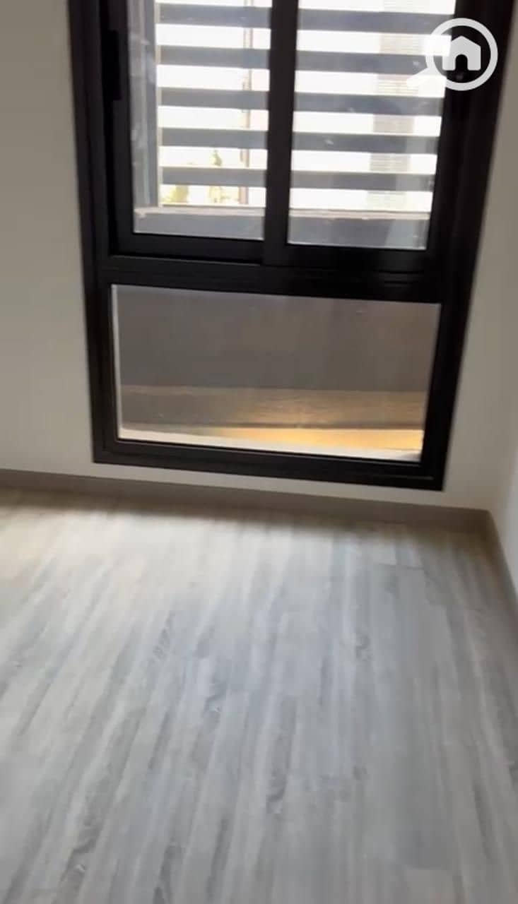 6 WhatsApp Image 2025-11-19 at 1.03. 31 PM (3). jpeg