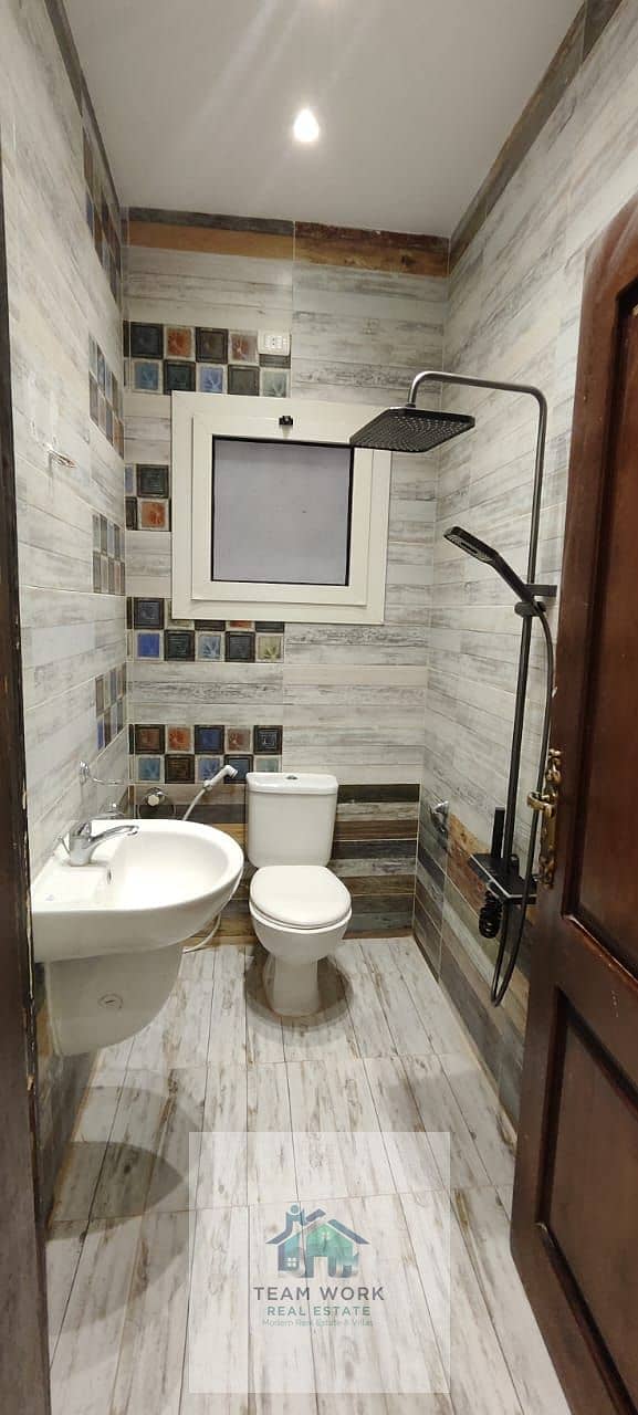 9 c23a2771-f581-4cc9-a10b-2175fc1cb737. jpg