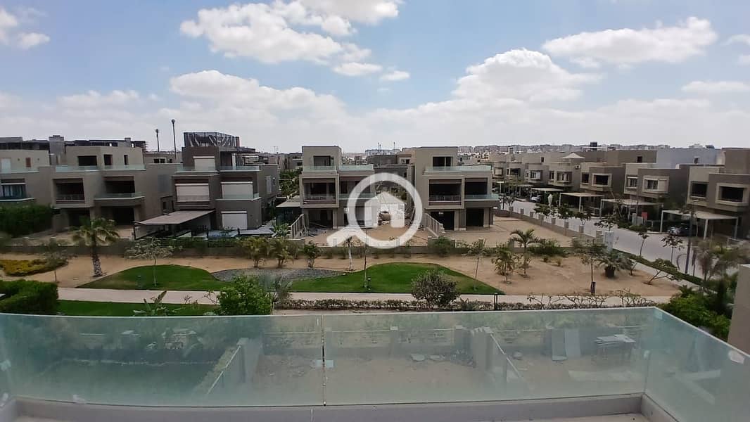 7 6cd089ab-47a8-4521-bf28-63b3da7c9f30. jpg