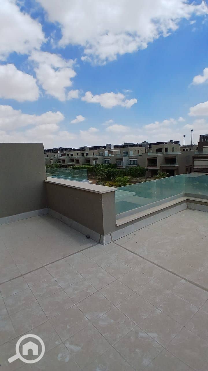 10 7029d44d-d0c2-485a-889b-c7e731c046bc. jpg