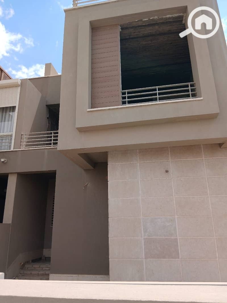 18 56fa3c7b-0345-480d-a710-9957b3201b7f. jpg