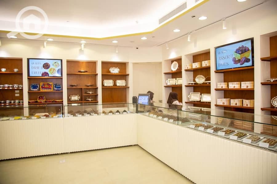 2 WhatsApp Image 2025-11-06 at 4.52. 56 PM (1). jpeg