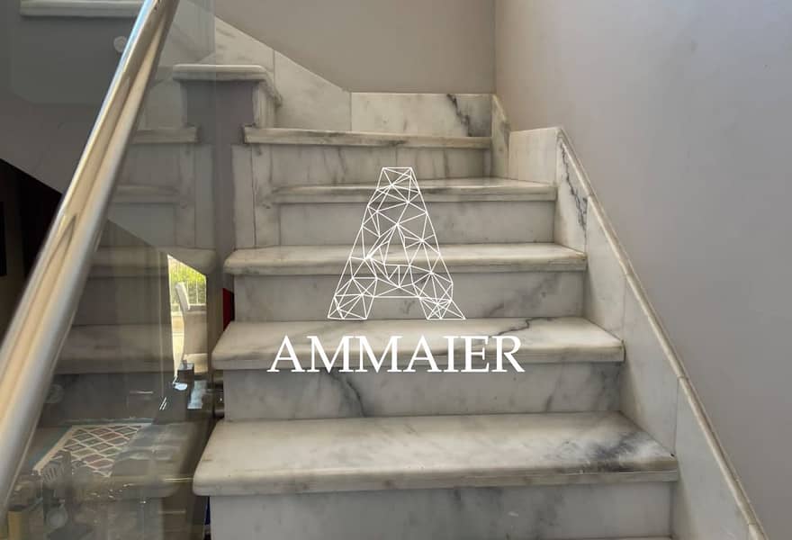 10 fa2a8c99-db21-492f-b23e-05376ca7dbb9. jpg