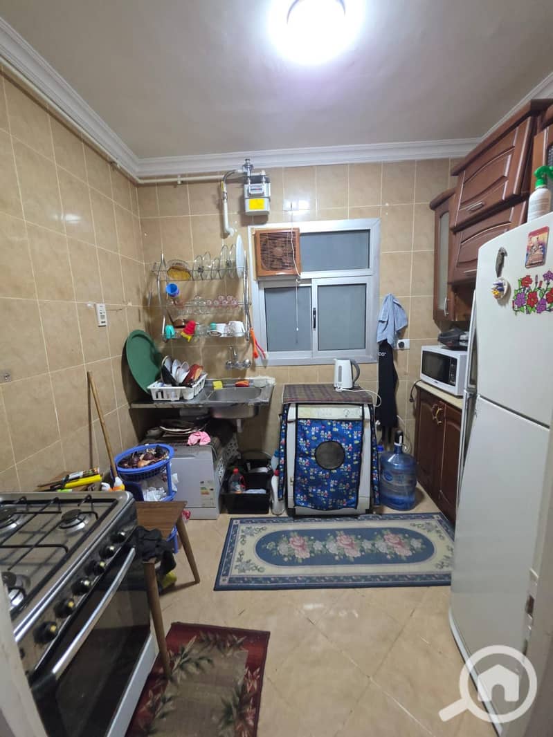 7 3a08c8f5-d663-4935-a9ab-f7e38f87d0f1. jpg