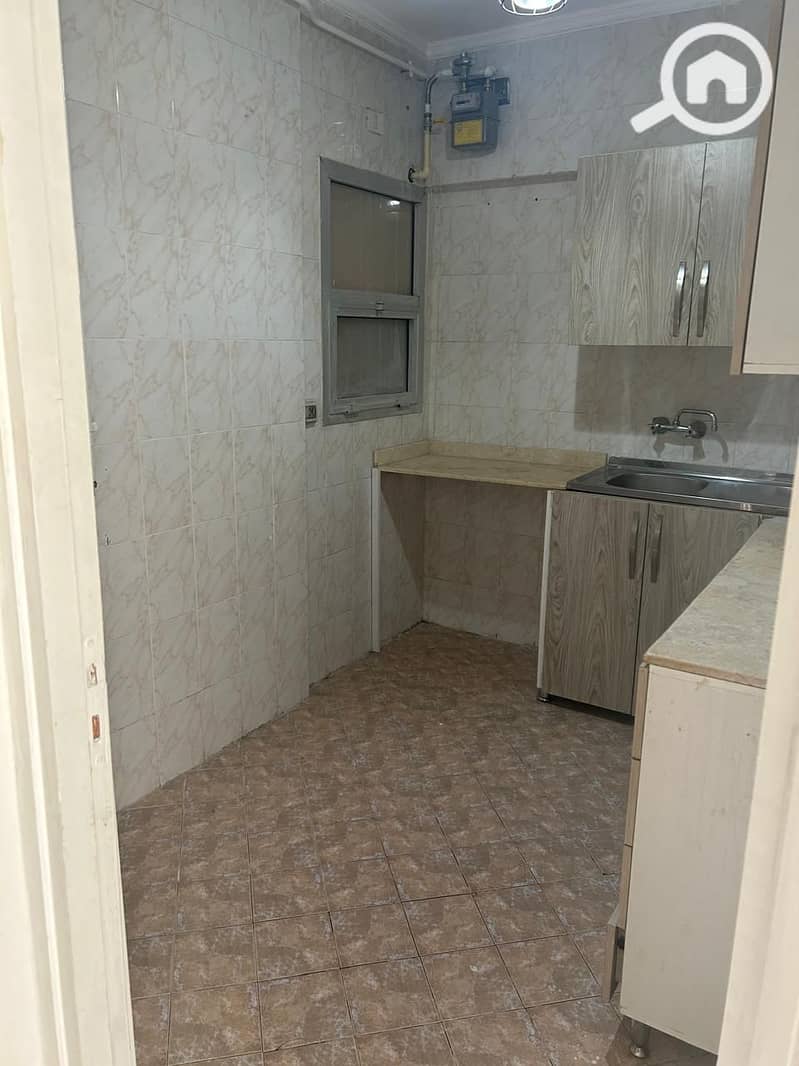 8 4a11eecf-f18e-4268-97b9-3ad8e53d43e8. jpeg