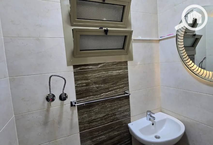 5 WhatsApp Image 2025-11-19 at 12.54. 45 PM. jpeg