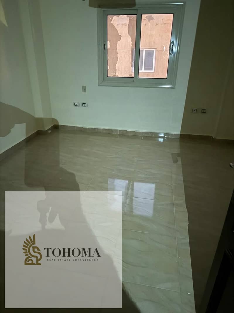 4 467704c3-37a9-4708-bf9e-2d3a14c42b06. jpg