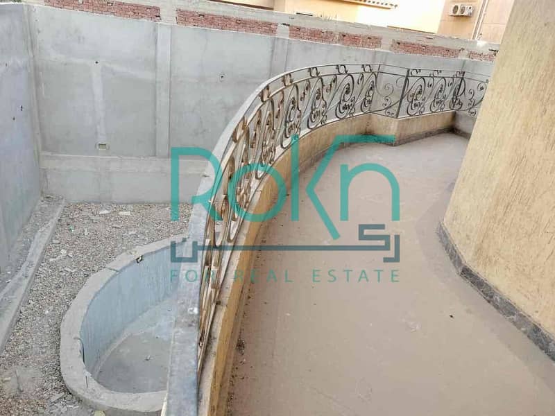 10 7bedc1e8-3b8b-4f32-92ba-bc8298a2e087. jpg