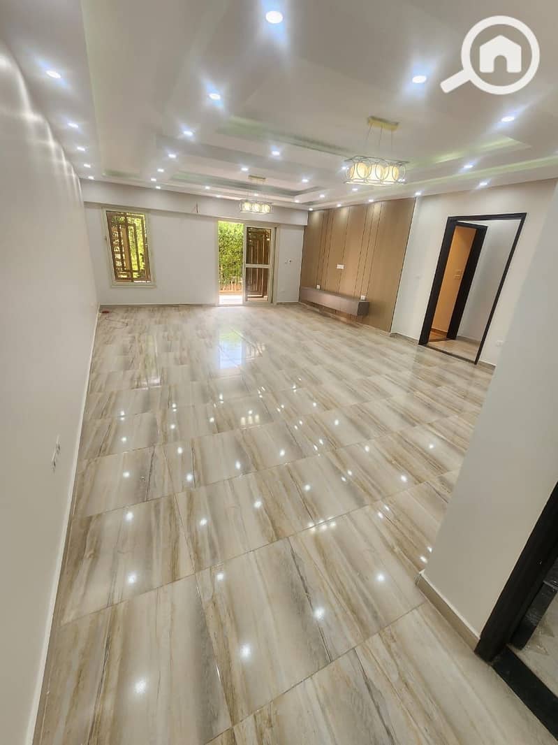 6 WhatsApp Image 2025-10-15 at 1.16. 36 PM (1). jpeg