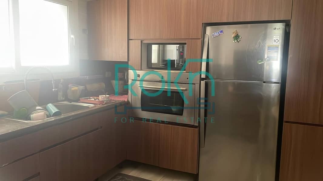 6 c0c50d6d-765b-4403-a6c9-3cf7ff9c762e. jpg