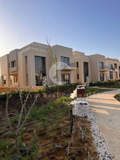 4 Bedroom Townhouse for Sale in 6th of October, Giza - owest10. jpg