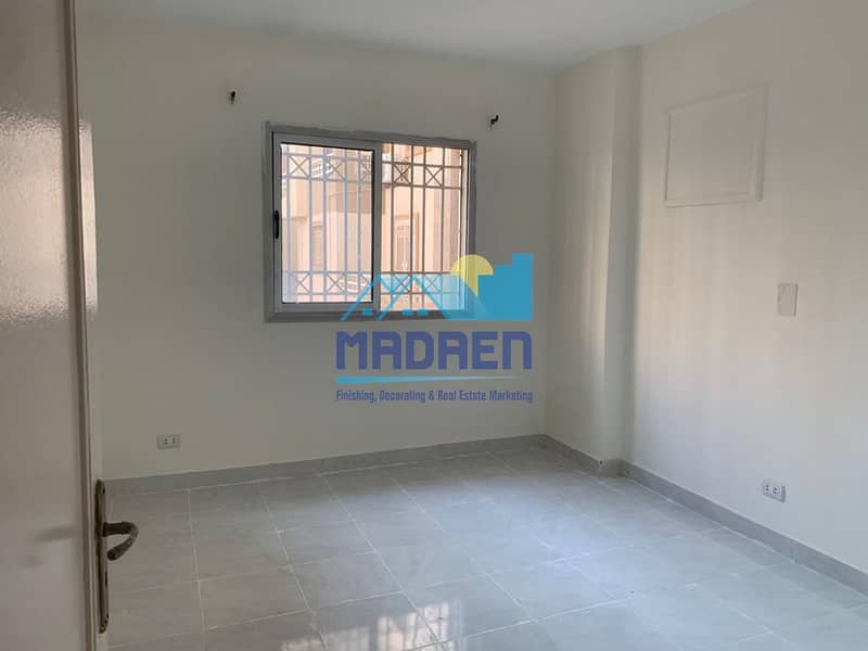 1e10e133-f1b8-477f-ba6c-c0e206676422. jpg 1e10e133-f1b8-477f-ba6c-c0e206676422. jpg