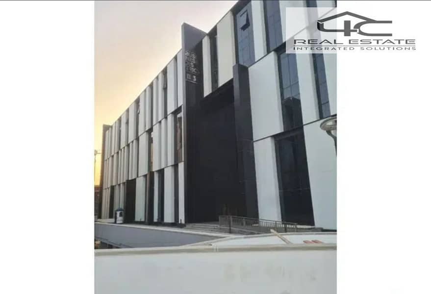 4 WhatsApp Image 2024-11-10 at 6.07. 47 PM. jpeg