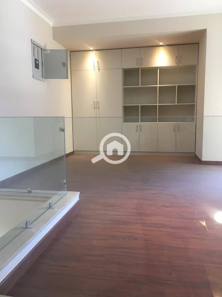 4 WhatsApp Image 2025-11-17 at 12.44. 21 PM (2). jpeg