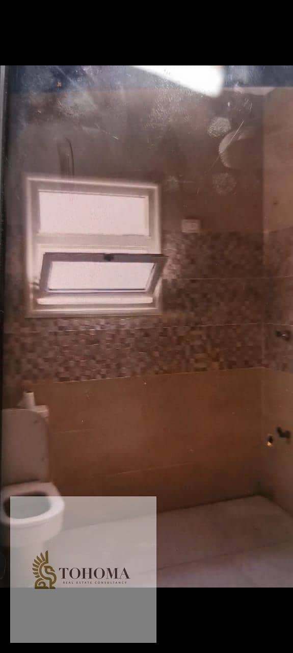 6 56874c5f-783e-4469-ba38-28fff95e8706. jpg