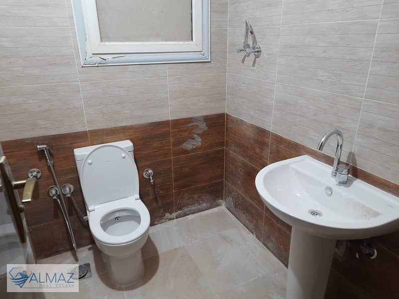 11 WhatsApp Image 2025-11-19 at 1.44. 58 PM. jpeg