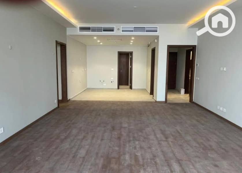 4 WhatsApp Image 2025-05-24 at 12.38. 47 PM (4). jpeg